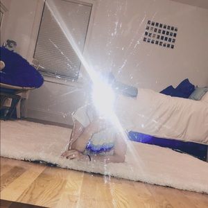 Meet your Posher, Eva